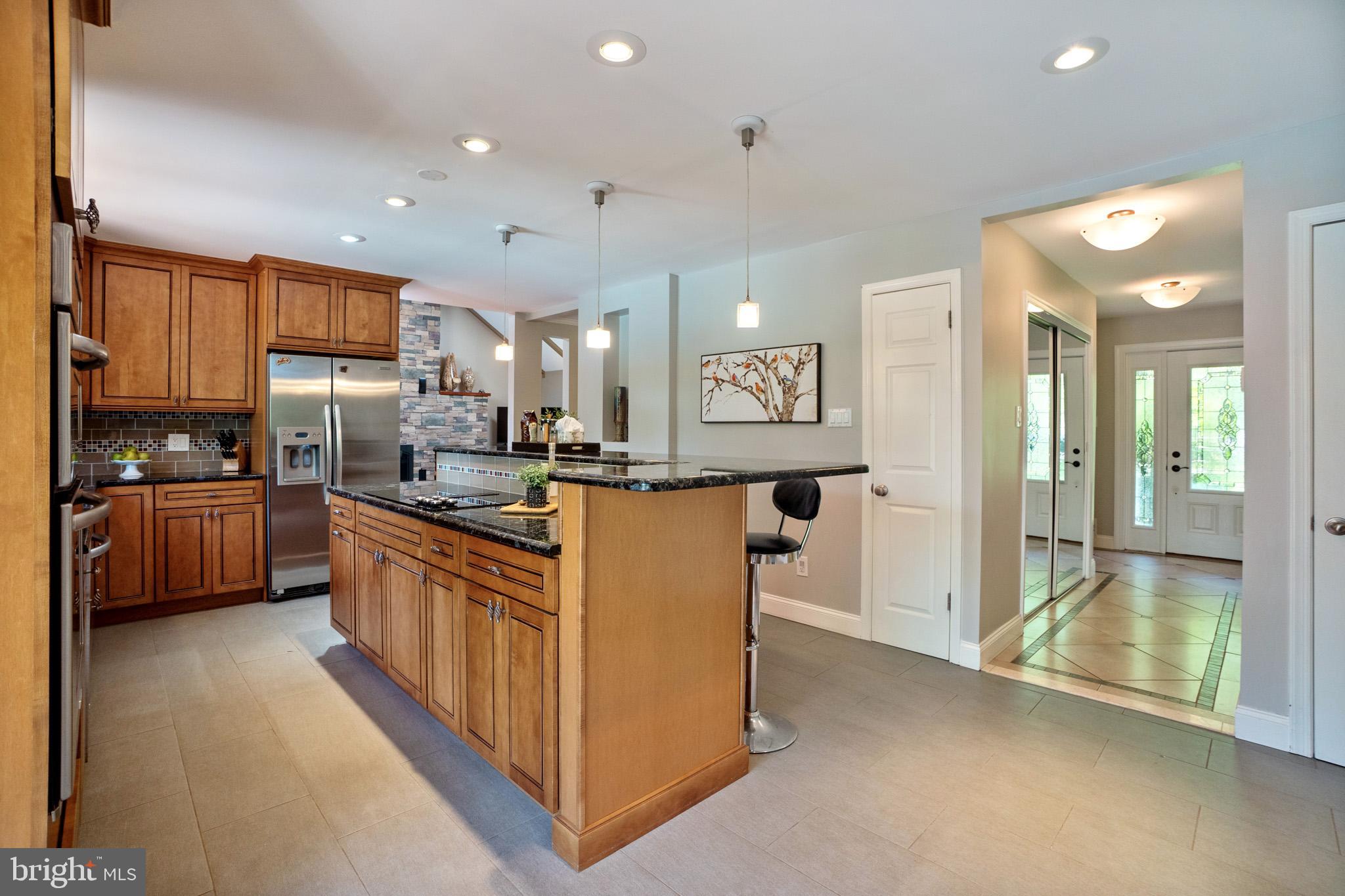 Kitchen adjoining Family Room