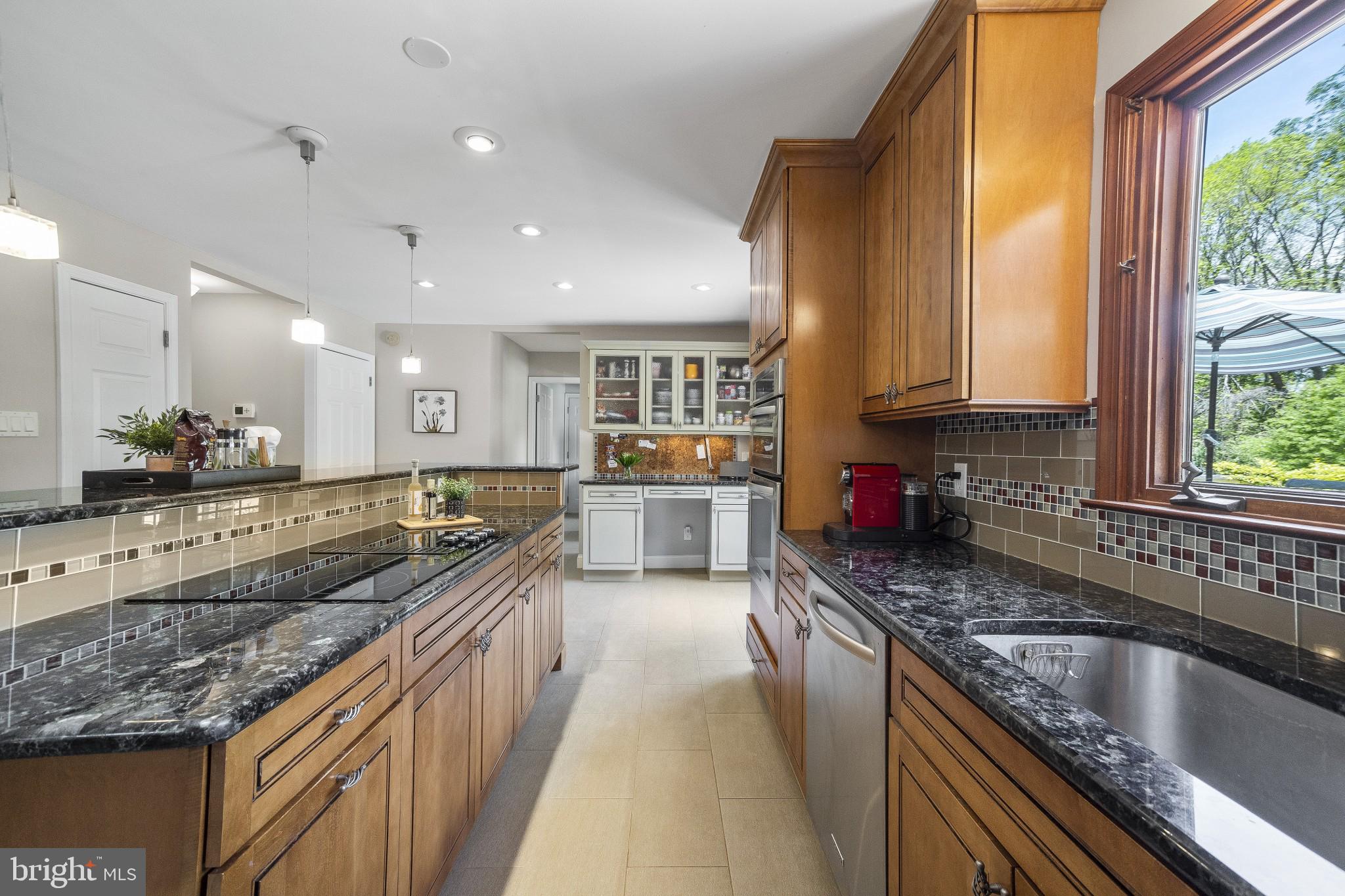 1703 Cold Spring Road Newtown Square, PA 19073 - Photo 8 of 38 Kitchen with granite counter tops & SS appliances