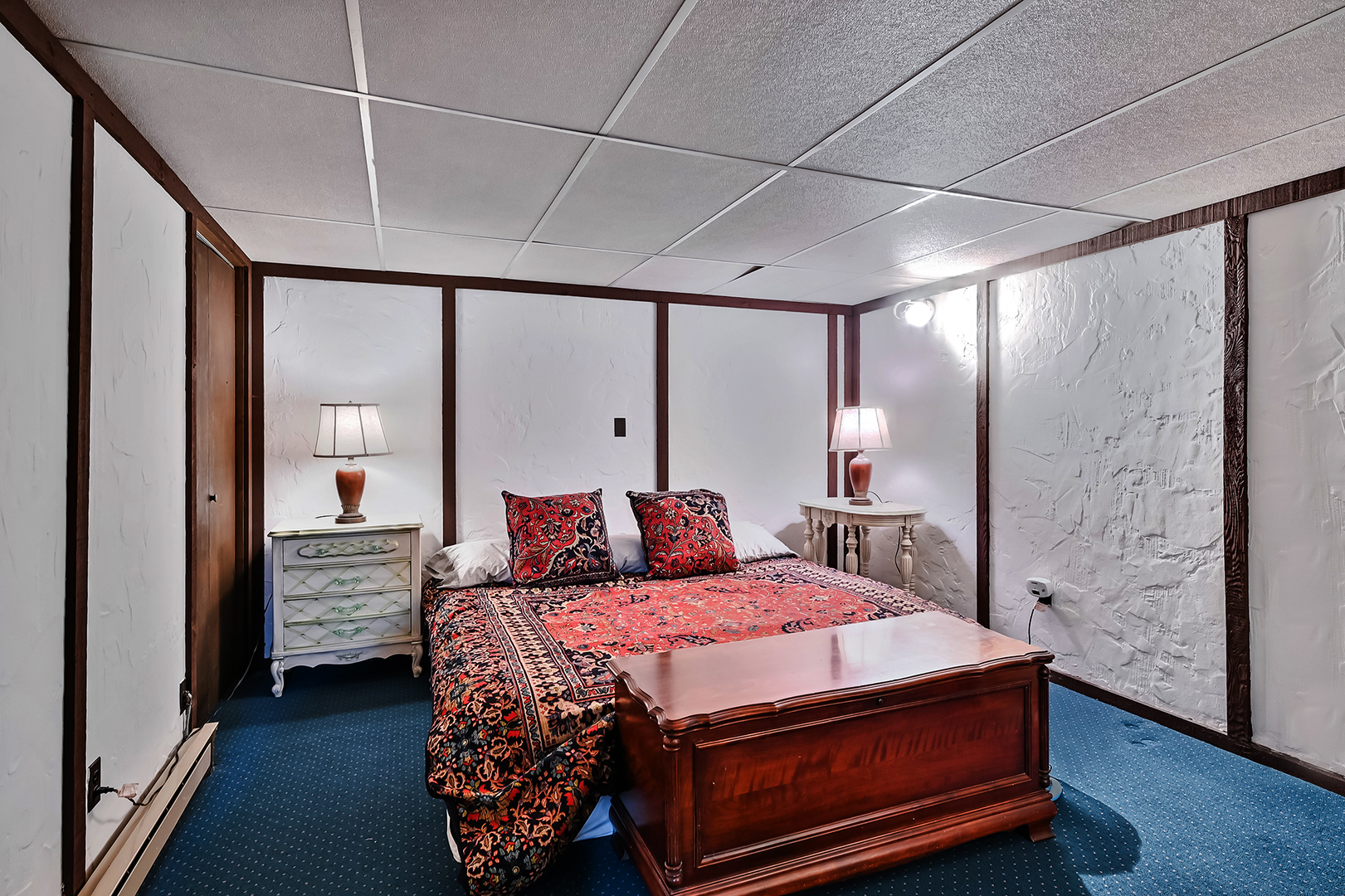 803 Merry Lane Oak Brook, IL 60523 - Photo 32 of 39 a bedroom with a bed and a window