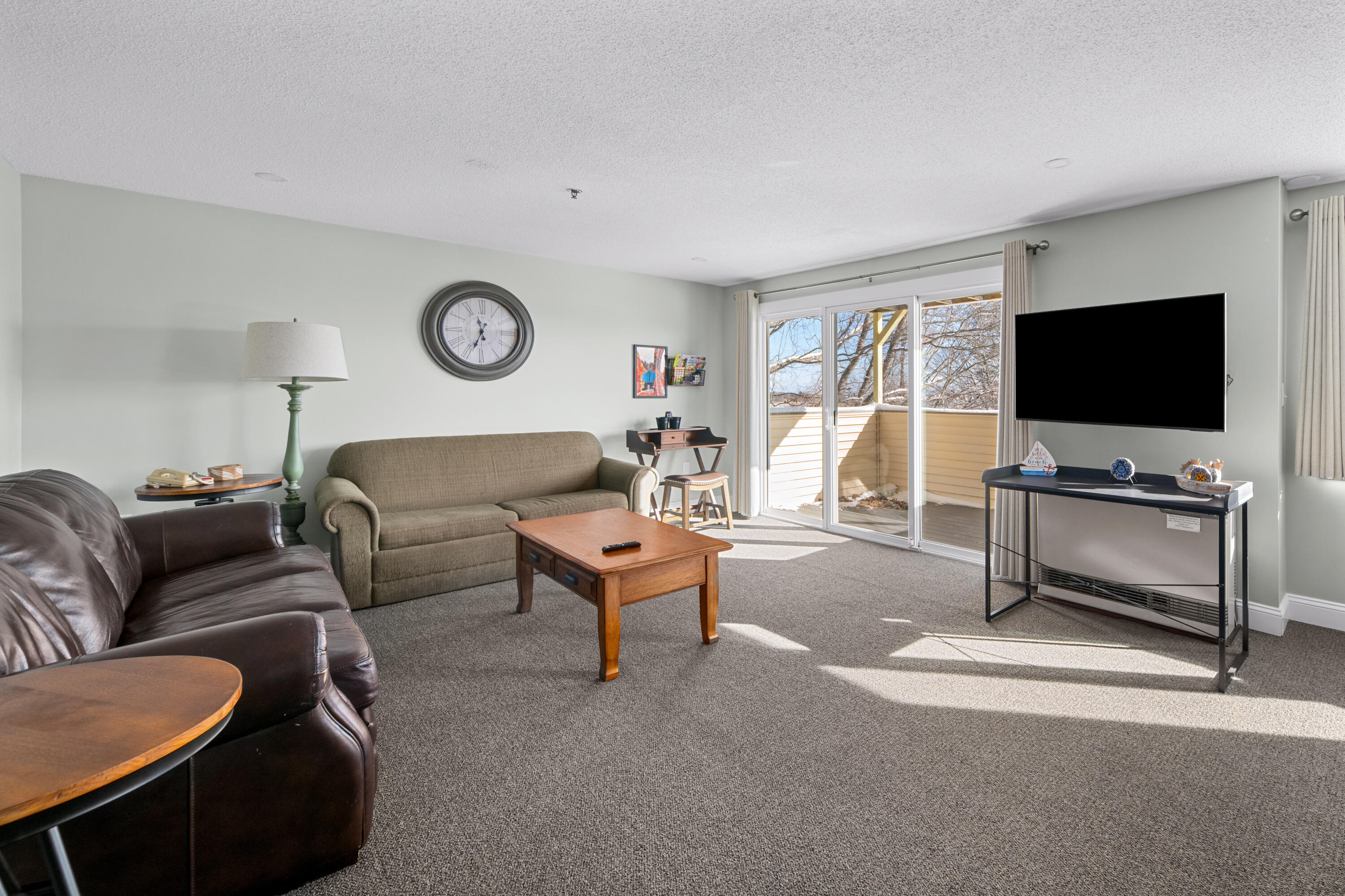 1373 Post Road, Unit 8E Wells, ME 04090 - Photo 8 of 27 Living Room-2 (1)