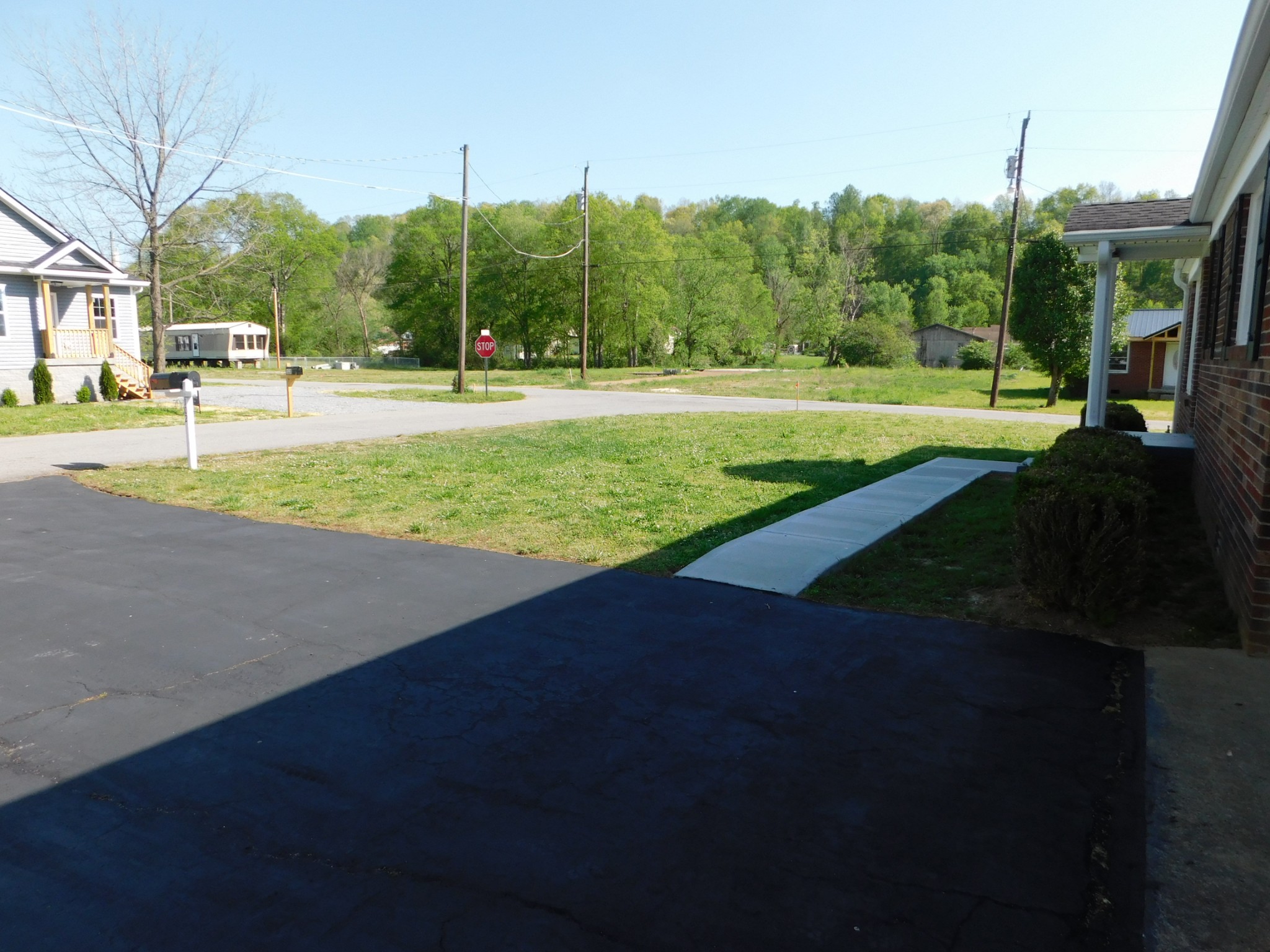 102 Lucas Road Waverly, TN 37185 - Photo 17 of 60