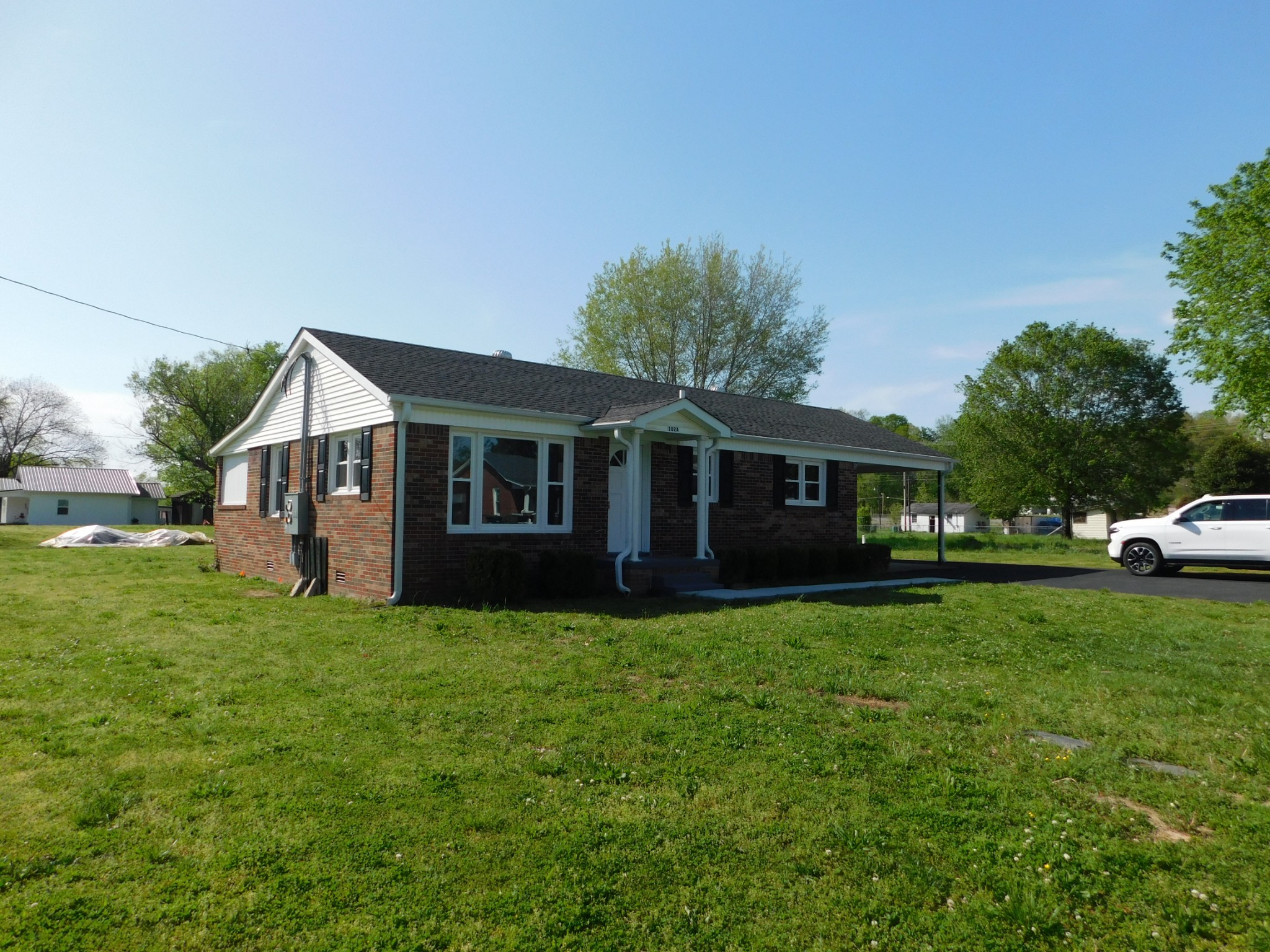 102 Lucas Road Waverly, TN 37185 - Photo 3 of 60