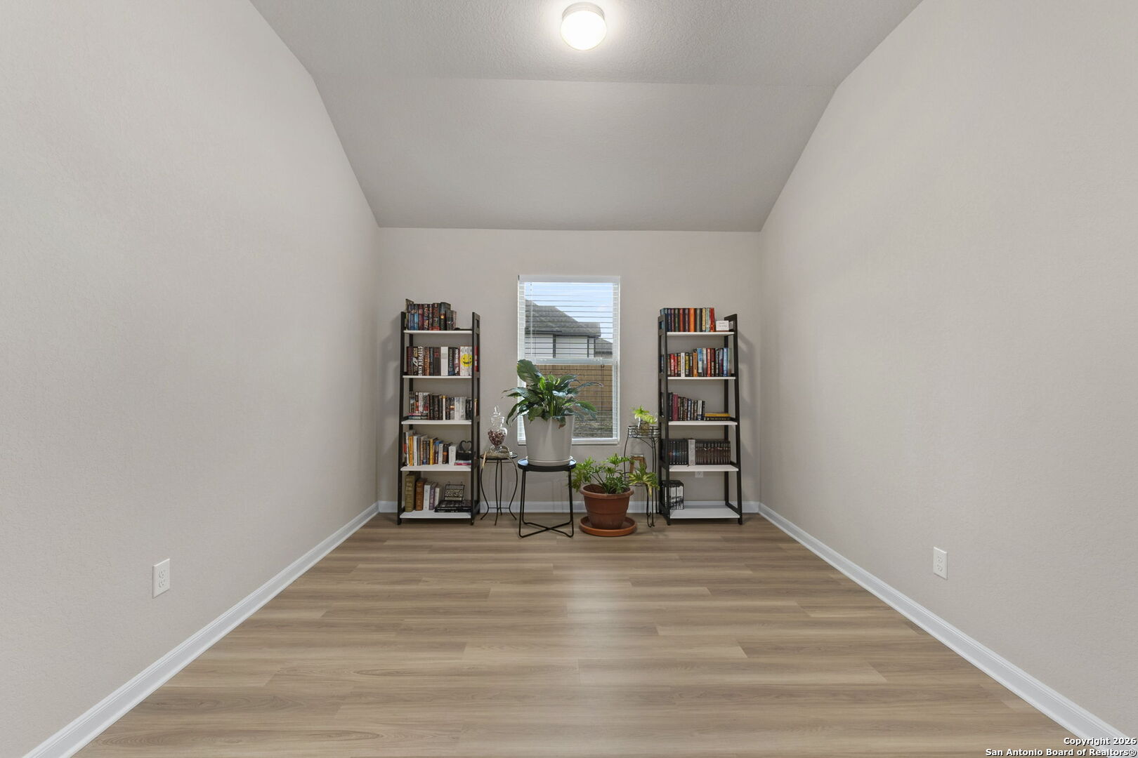 20825 Pleasanton Road San Antonio, TX 78264 - Photo 6 of 33 a view of livingroom with furniture and wooden floor