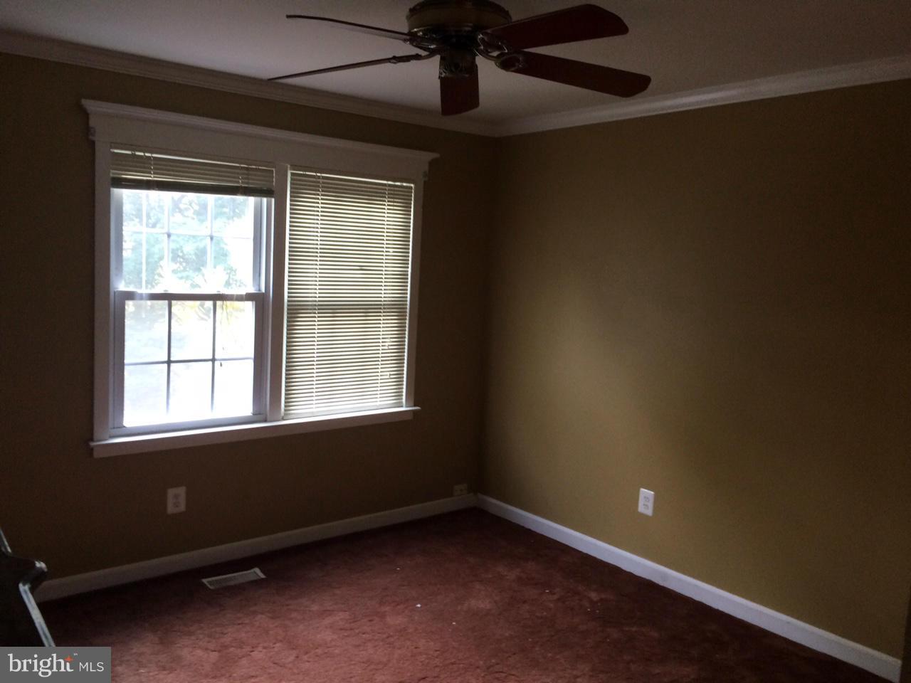 7755 Euclid Way Springfield, VA 22153 - Photo 5 of 11 Bedroom