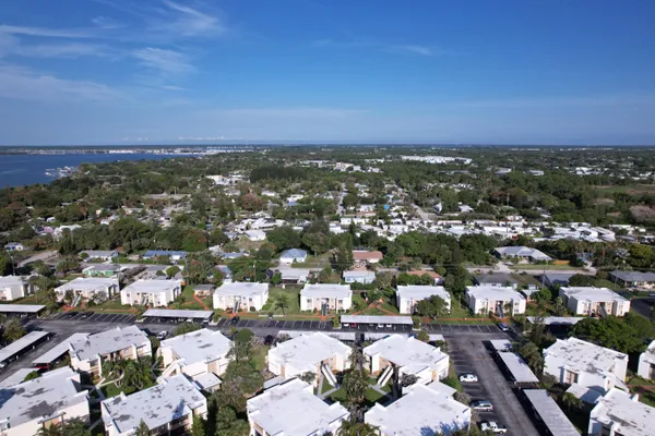 $180,000 | 1310 Northeast 14th Court, Unit K17, Jensen Beach, FL 34957