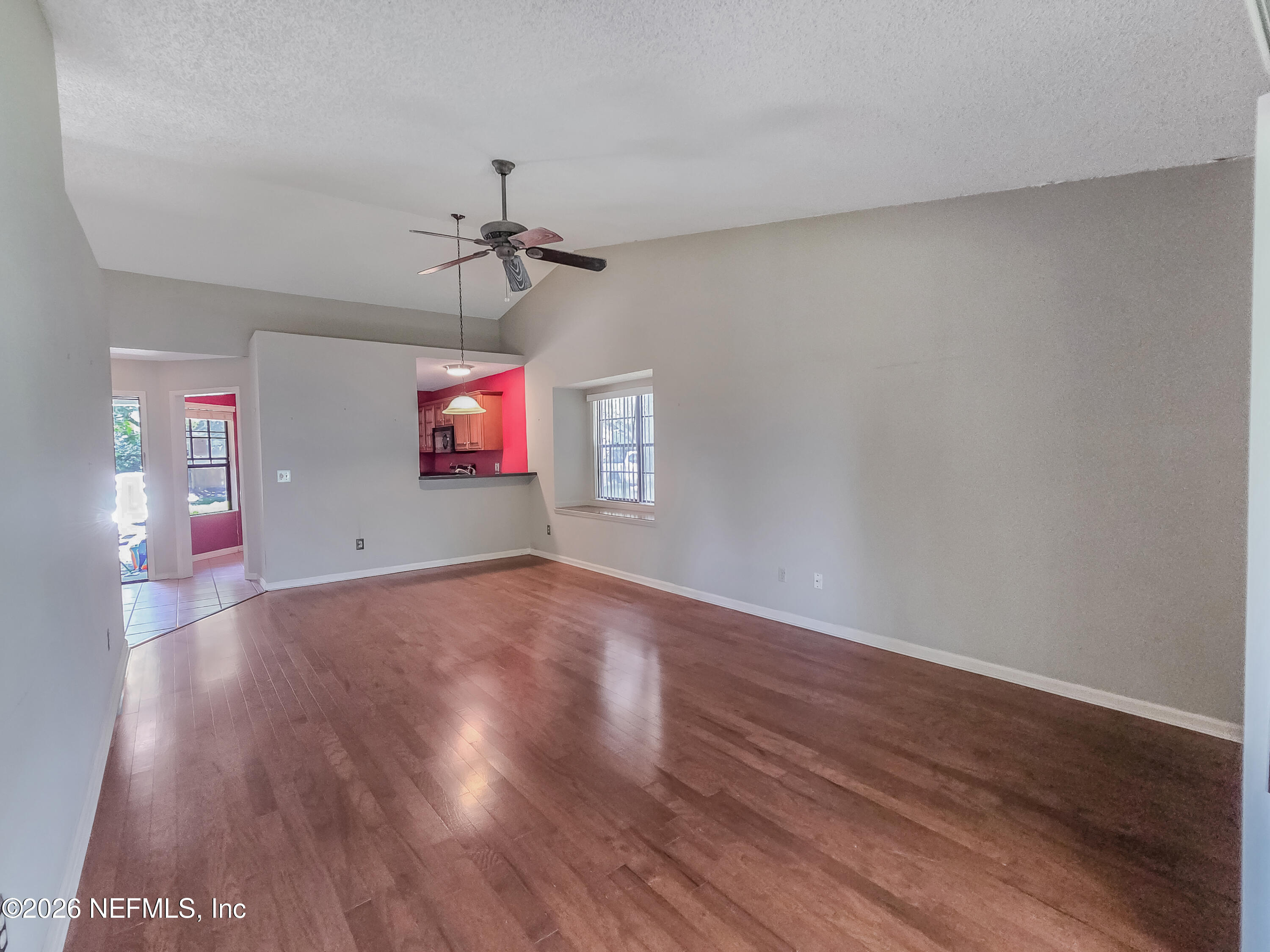 8715 Belle Rive Boulevard, Unit 1501 Jacksonville, FL 32256 - Photo 7 of 23 Dining/Living Room