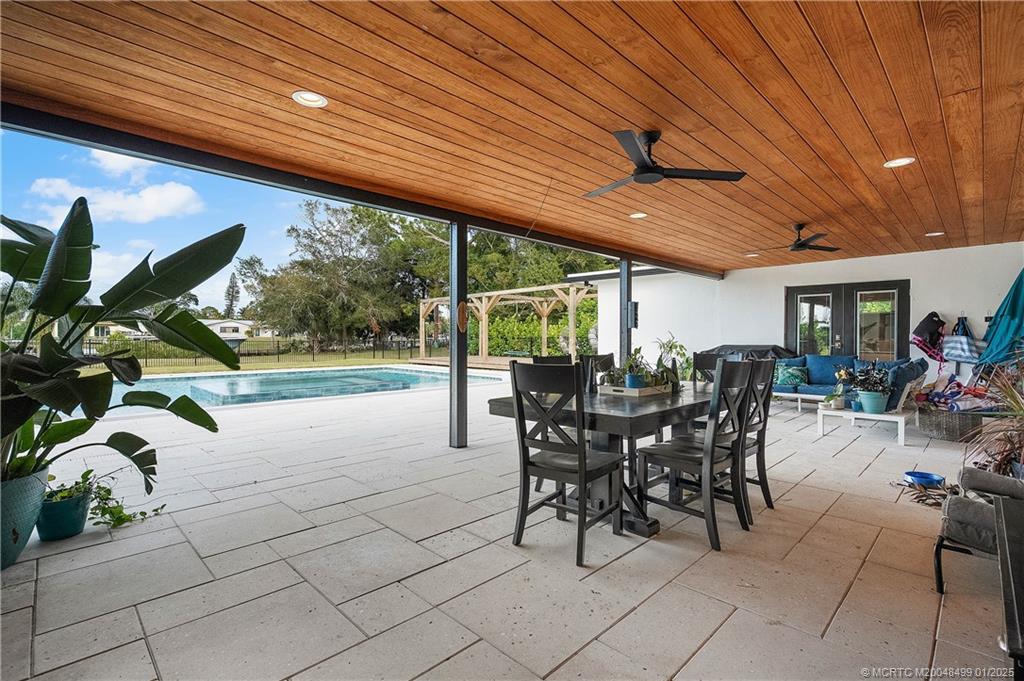 804 Northwest Spruce Ridge Drive Stuart, FL 34994 - Photo 54 of 83 Gallery Image 54