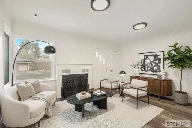 $315,000 | 482 9th Street, Idaho Falls, ID 83404