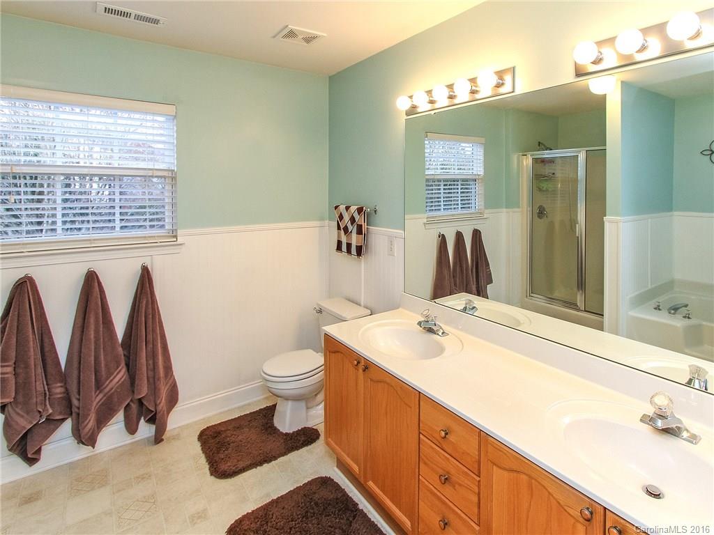 1424 Autumn Ridge Lane Fort Mill, SC 29708 - Photo 9 of 16