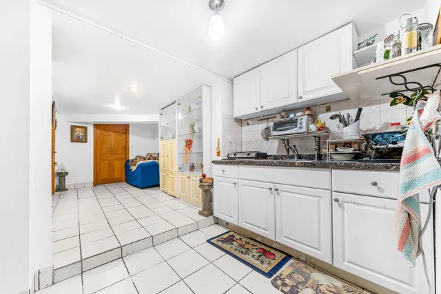 $1,595,000 | 20-23 41st Street | Astoria