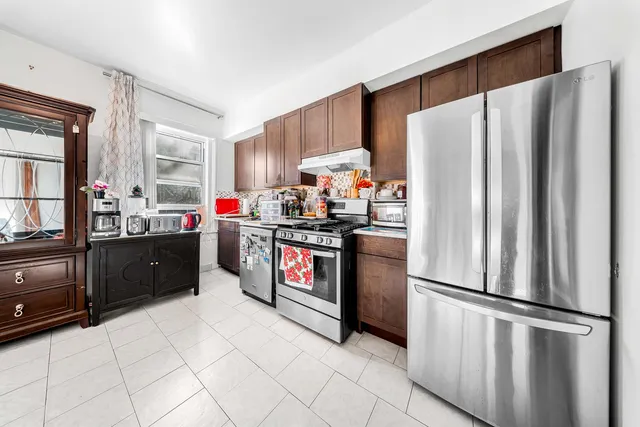 $1,595,000 | 20-23 41st Street | Astoria
