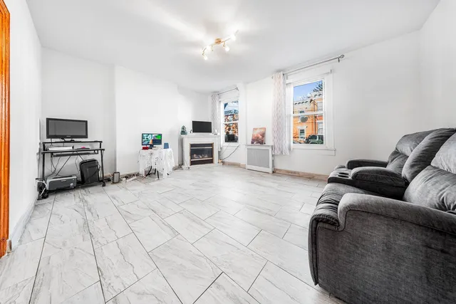 $1,595,000 | 20-23 41st Street | Astoria