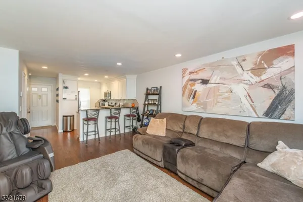$3,500 | 205 Gettysburg Way, Lincoln Park, NJ 07035