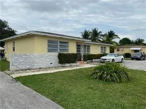 $2,995 | 2525 Pierce Street, Hollywood, FL 33020