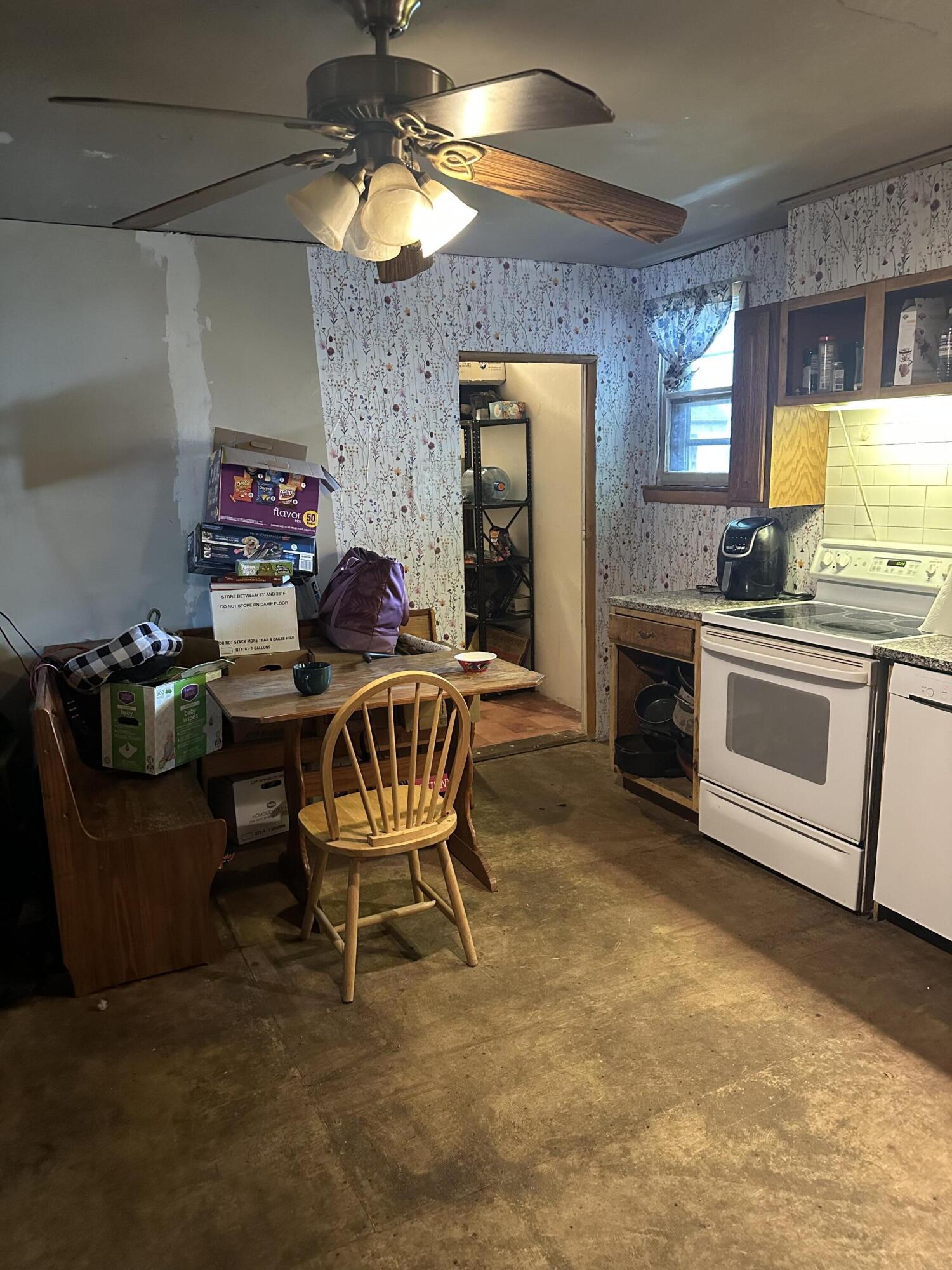 27 Central Street Millinocket, ME 04462 - Photo 13 of 24 9A10E480-A5B0-4324-BE53-5666A1D4DF76