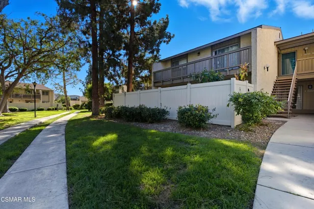 $499,000 | 15242 Campus Park Drive, Unit E, Moorpark, CA 93021