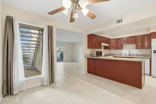 $499,000 | 15242 Campus Park Drive, Unit E, Moorpark, CA 93021