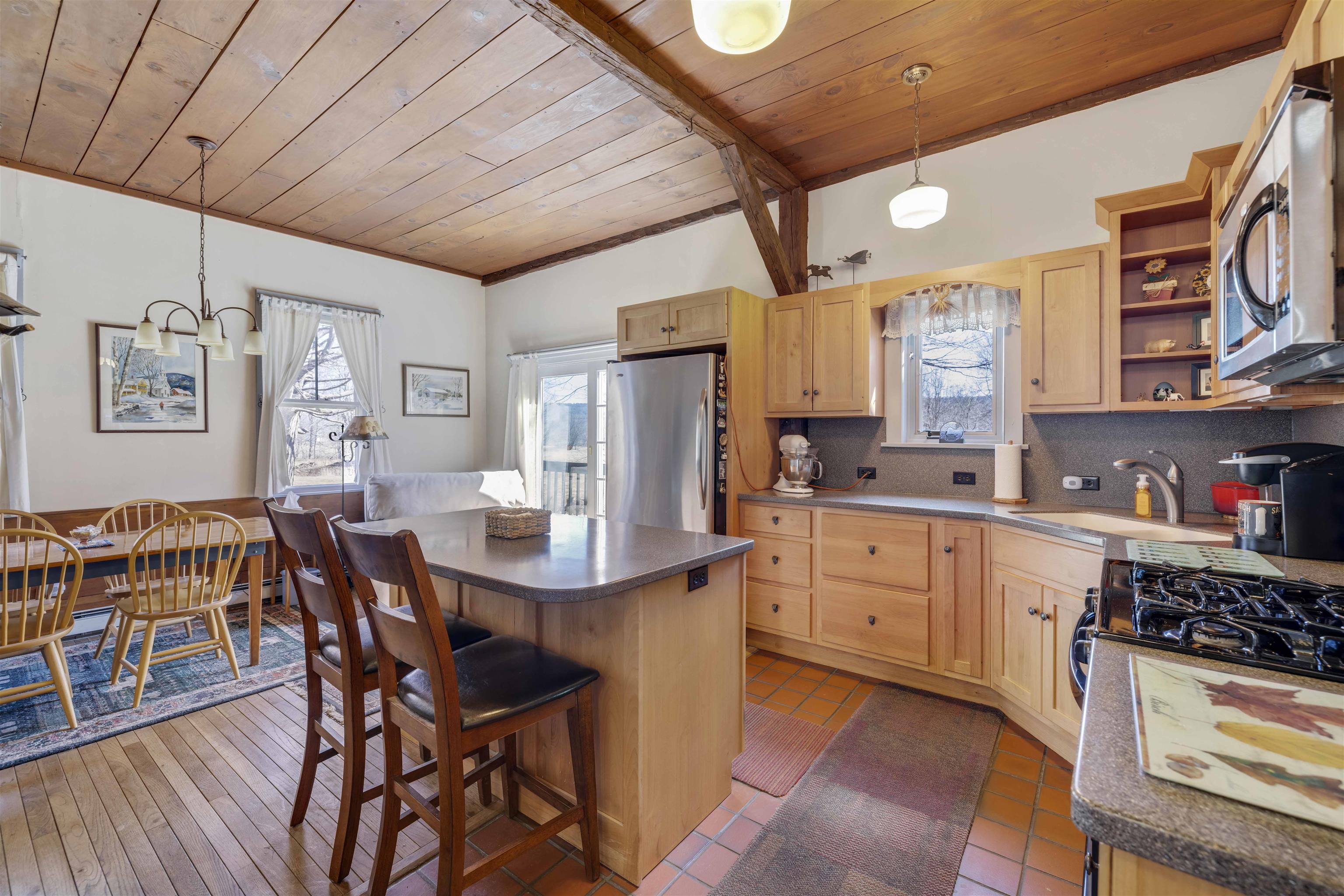 523 Ely Road Thetford, VT 05045 - Photo 4 of 4