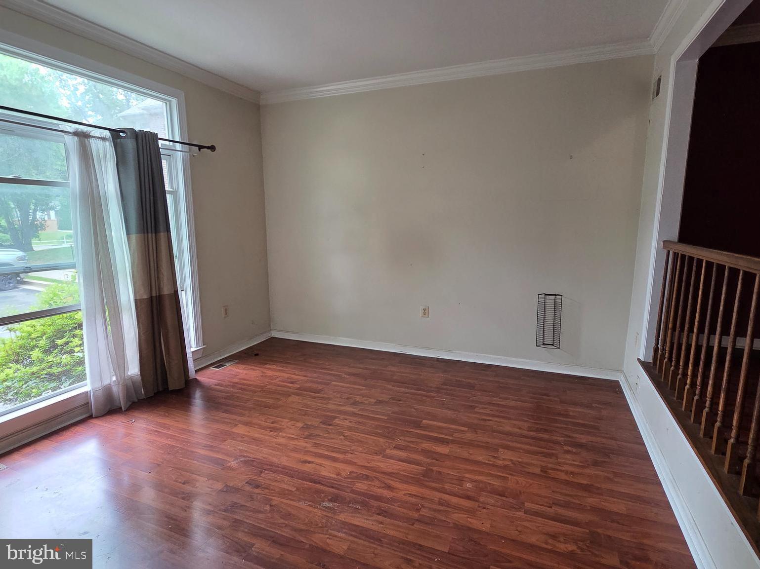 1110 Arcola Avenue Silver Spring, MD 20902 - Photo 3 of 18
