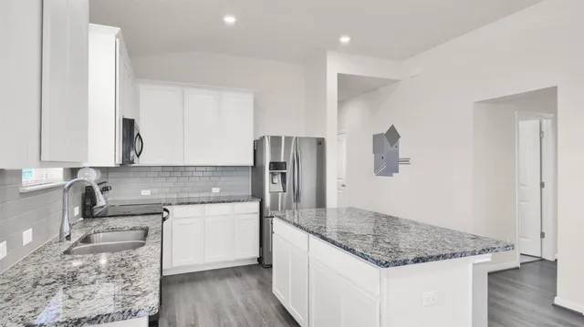 $389,000 | 19032 Quebrada Drive, Pflugerville, TX 78660