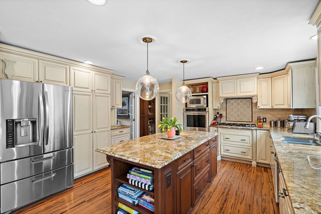 821 Concord Road Sudbury, MA 01776 - Photo 9 of 42