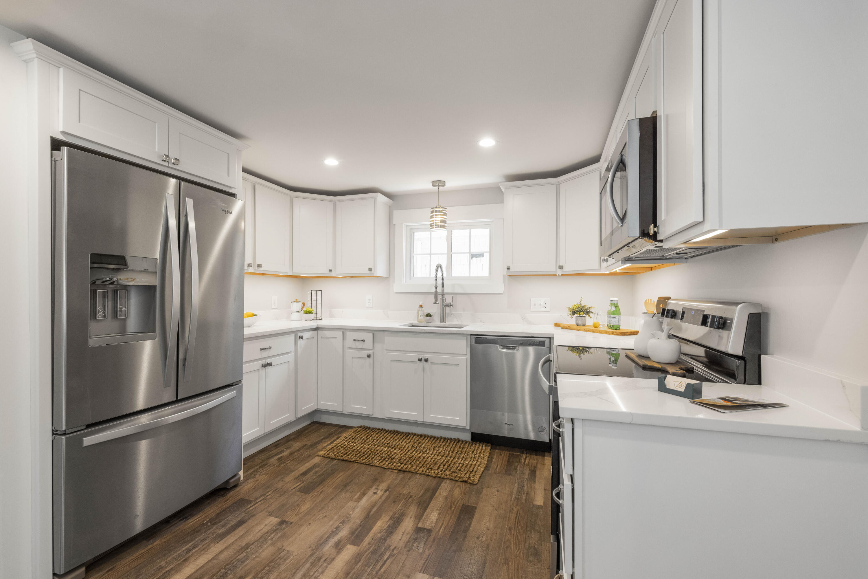 47 Whites Point Road Standish, ME 04084 - Photo 18 of 72 3G0A9730