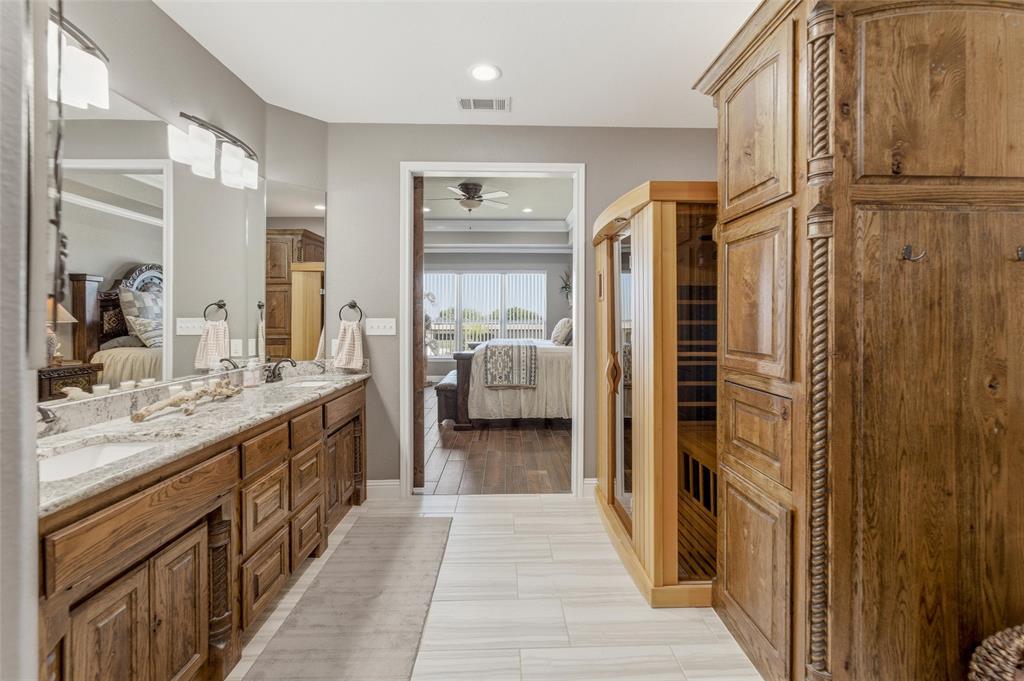 10106 Prather Road Springtown, TX 76082 - Photo 12 of 40