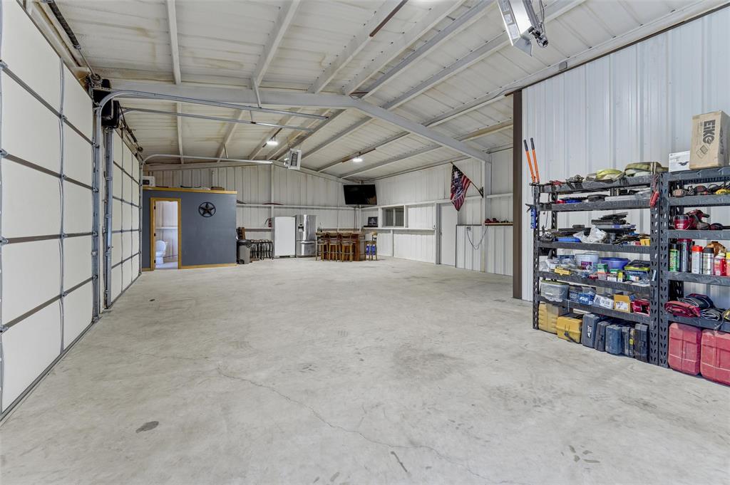 10106 Prather Road Springtown, TX 76082 - Photo 33 of 40