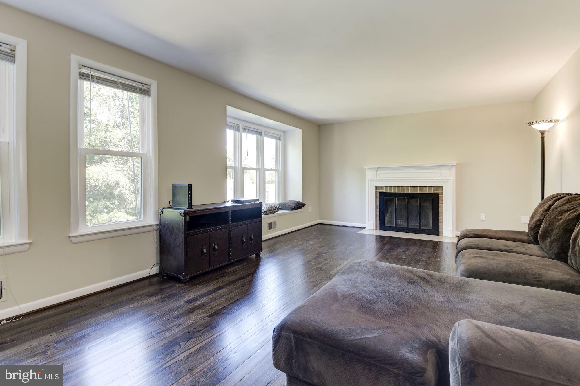 2146 Military Road Arlington, VA 22207 - Photo 14 of 51
