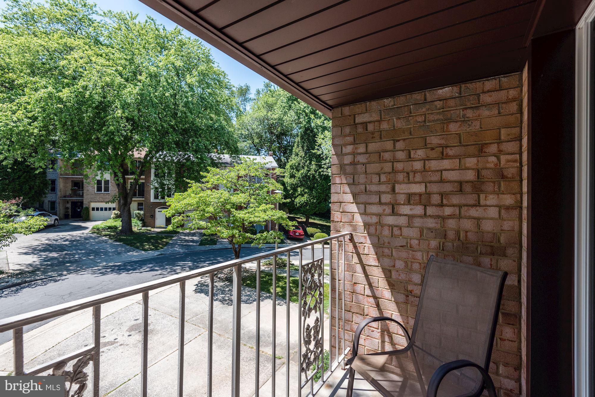 2146 Military Road Arlington, VA 22207 - Photo 22 of 51