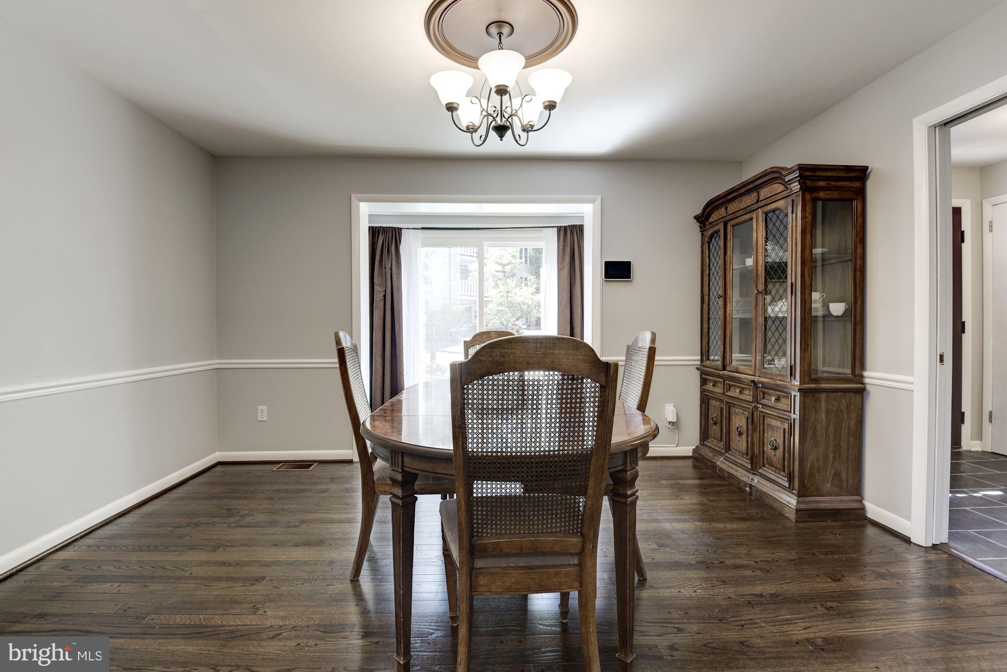 2146 Military Road Arlington, VA 22207 - Photo 8 of 51