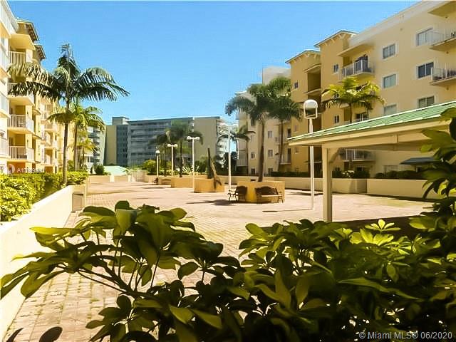 2475 Northwest 16th St Road, Unit 515 Miami, FL 33125 - Photo 9 of 10