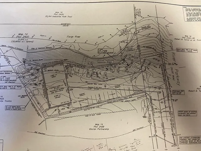 $150,000 | 152 Forge River Parkway, Raynham, MA 02767