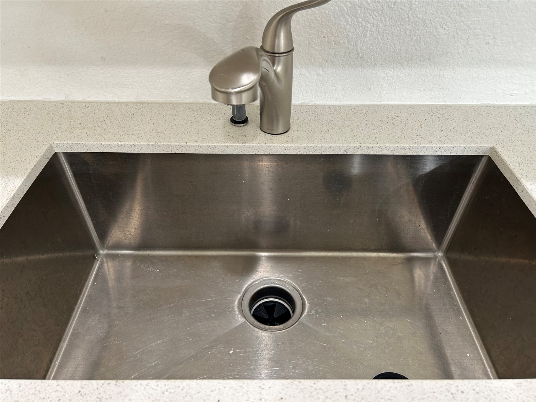 7410 Allsup Street Houston, TX 77061 - Photo 11 of 23 a close view of sink