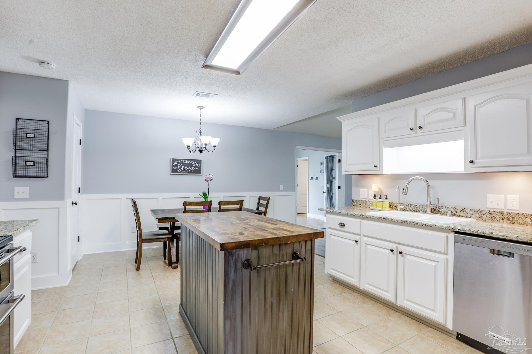 1045 Yellowstone Pass Cantonment, FL 32533 - Photo 25 of 49