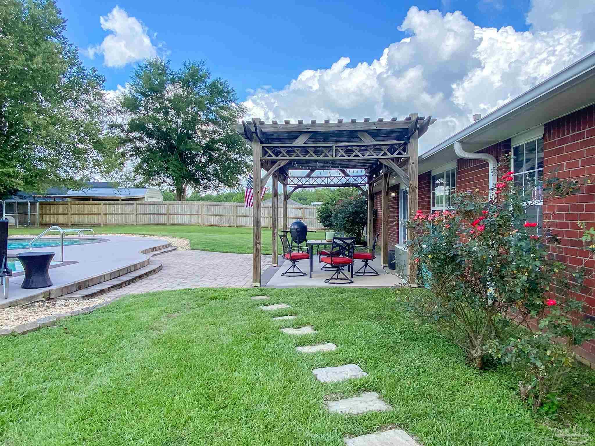 1045 Yellowstone Pass Cantonment, FL 32533 - Photo 48 of 49