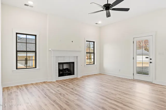 $434,150 | 2955 Molly Cove, Nesbit, MS 38651