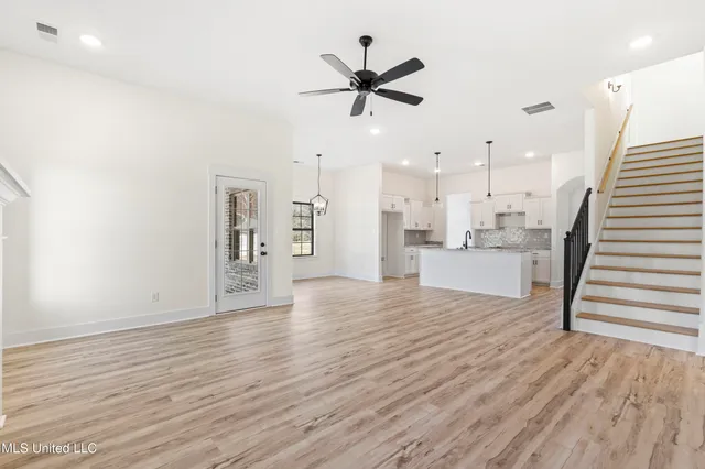 $434,150 | 2955 Molly Cove, Nesbit, MS 38651