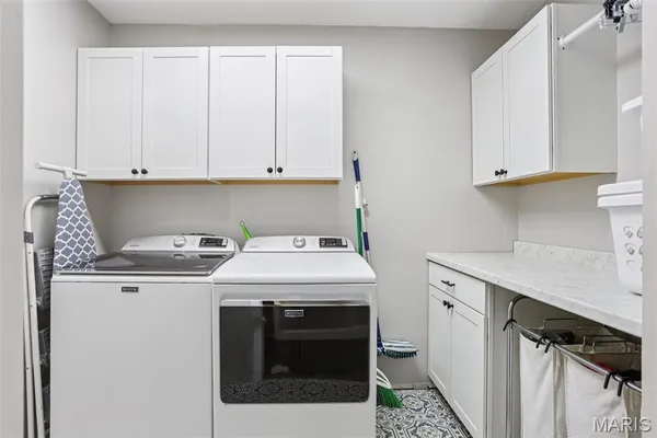 $425,000 | 74 Horseshoe Lane, Litchfield, IL 62056