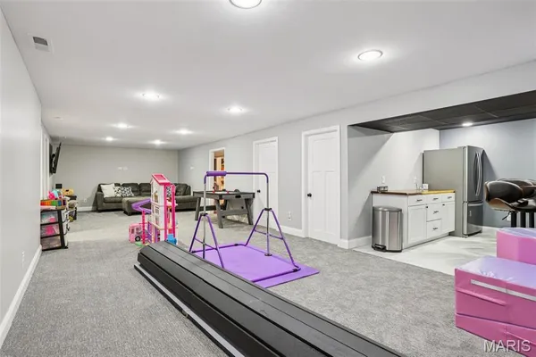 $425,000 | 74 Horseshoe Lane, Litchfield, IL 62056