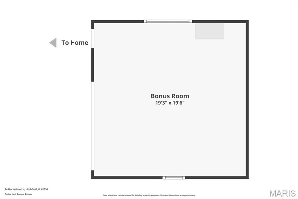 $425,000 | 74 Horseshoe Lane, Litchfield, IL 62056