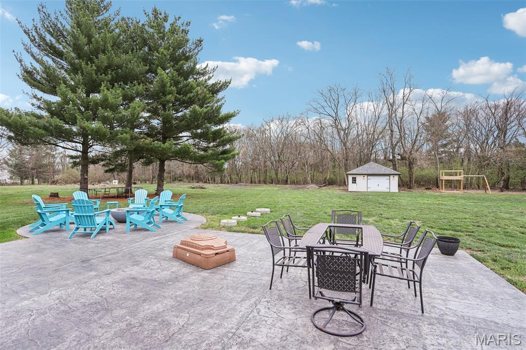 74 Horseshoe Lane Litchfield, IL 62056 - Photo 43 of 47