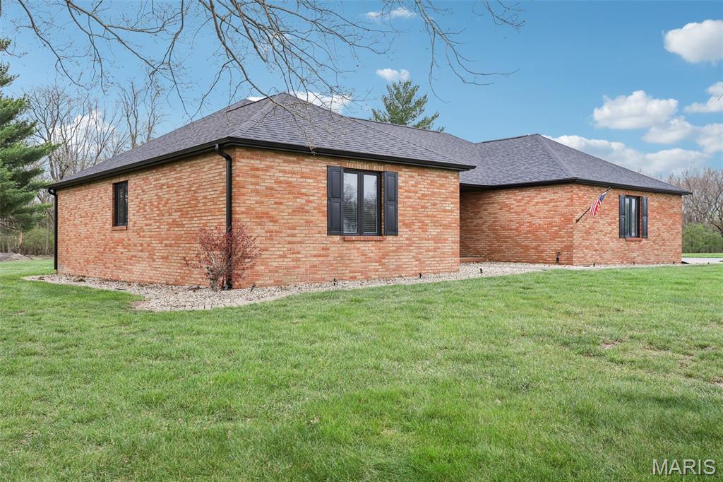 74 Horseshoe Lane Litchfield, IL 62056 - Photo 44 of 47