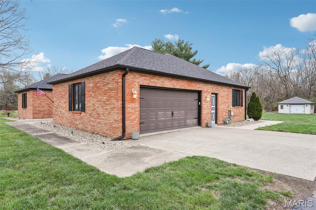 74 Horseshoe Lane Litchfield, IL 62056 - Photo 46 of 47