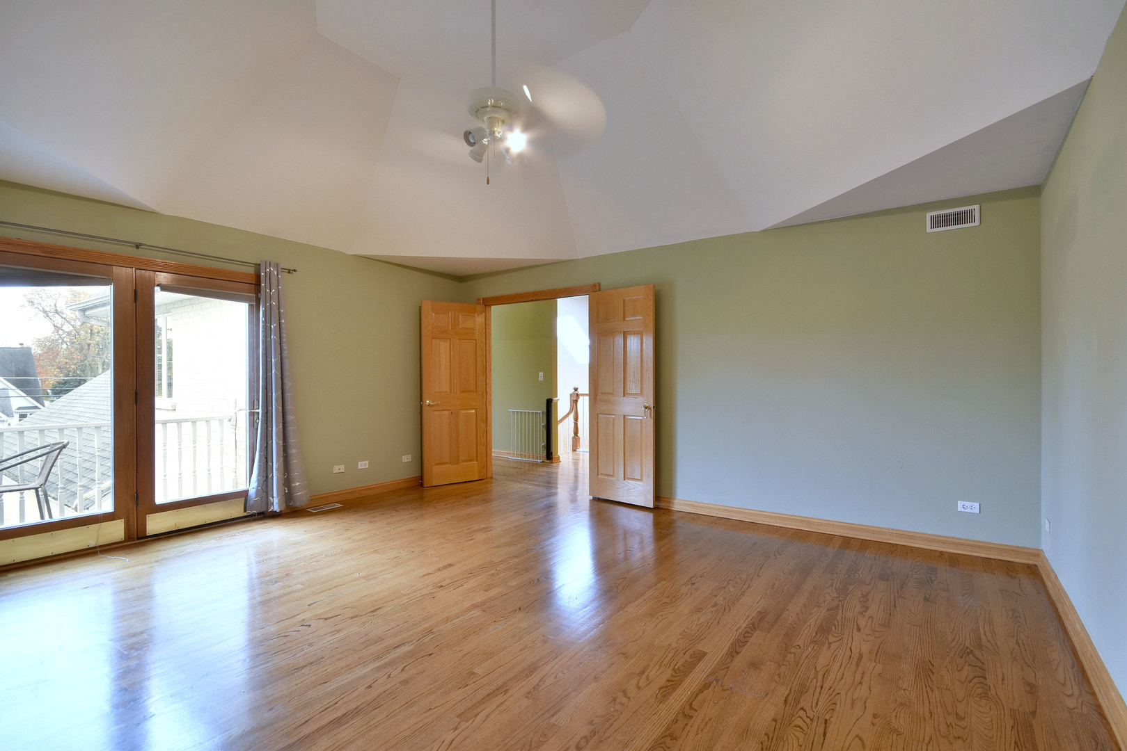 6849 Willow Springs Road Countryside, IL 60525 - Photo 29 of 38 Gallery Image 29