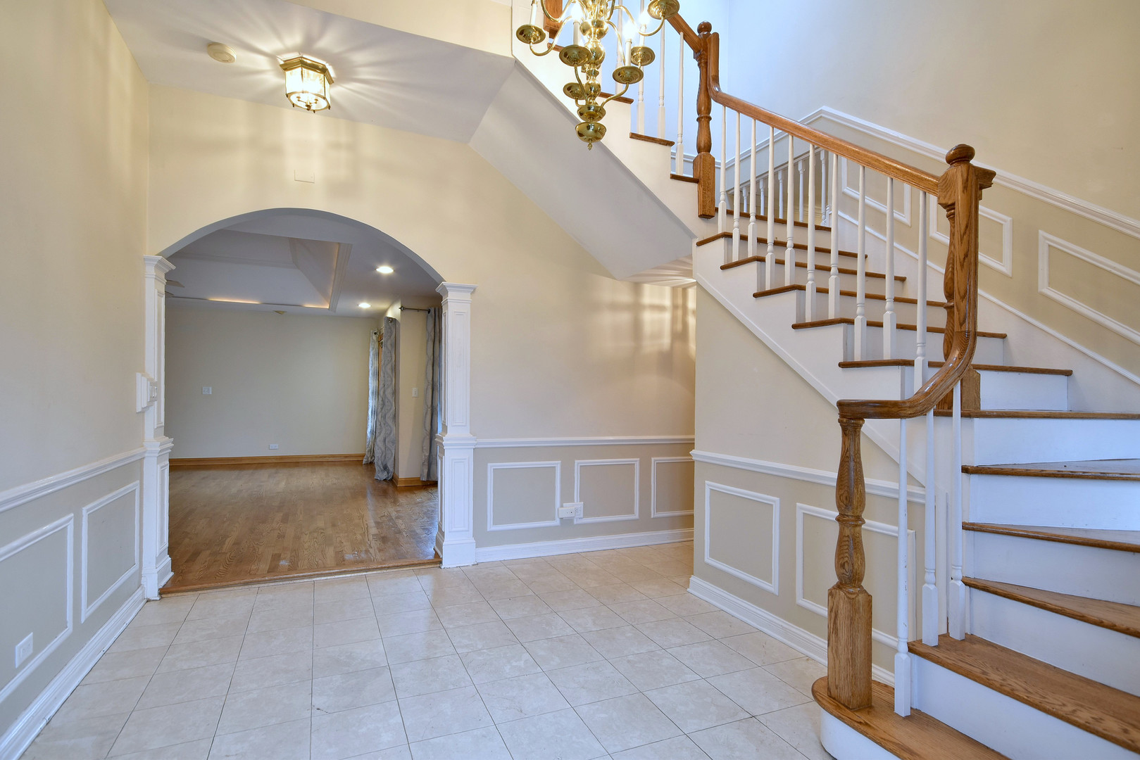 6849 Willow Springs Road Countryside, IL 60525 - Photo 3 of 38 Gallery Image 3