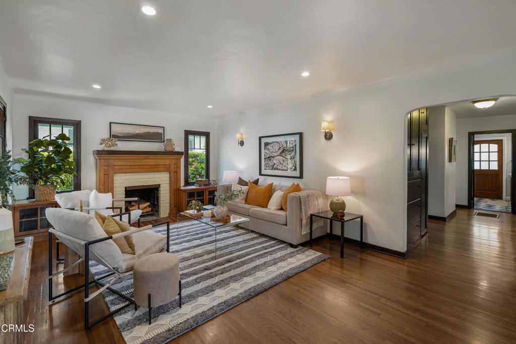 859 Sunset Avenue Pasadena, CA 91103 - Photo 12 of 76 SSR_859Sunset_012_FLEXMLS