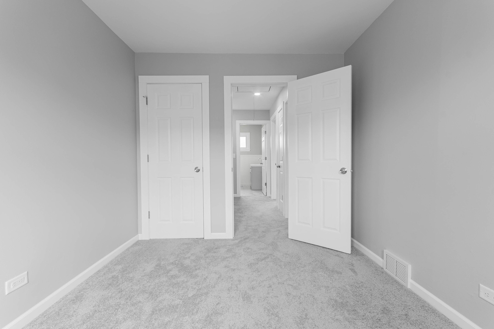 9515 Sumac Road, Unit F Des Plaines, IL 60016 - Photo 17 of 25 a view of an empty room
