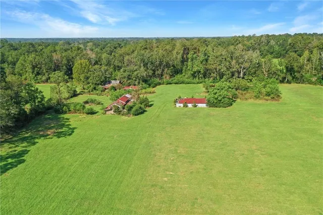 $245,000 | 16307 40th Highway, Loranger, LA 70446