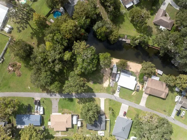 $39,500 | 457 Co Rd Lake, Lake Panasoffkee, FL 33538